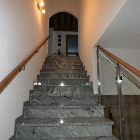 For Allergy Sufferers Near The Waterfall 크리믈