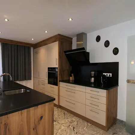 For Allergy Sufferers Near The Waterfall 크리믈